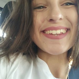 Meet your Posher, Léa